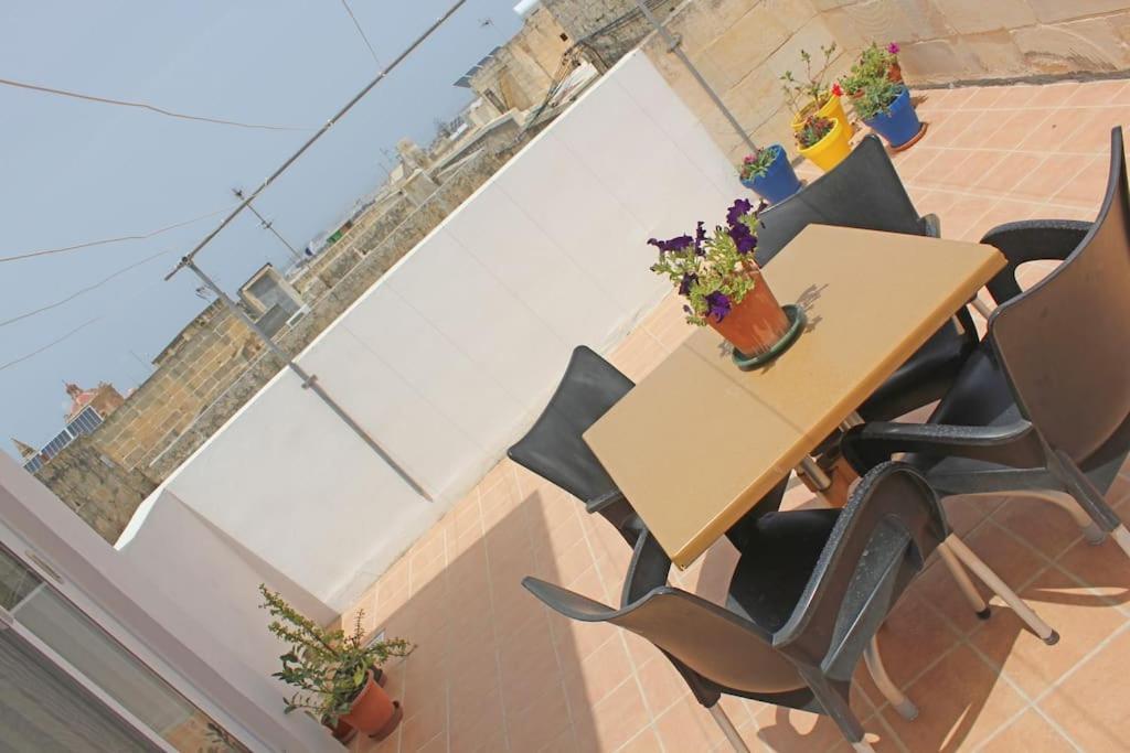 That Little Zurrieq المظهر الخارجي الصورة